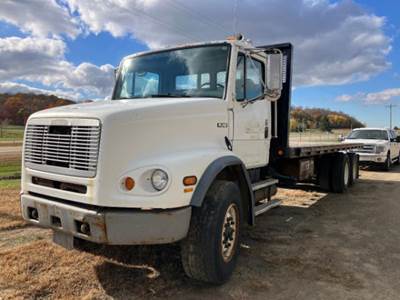 Freightliner FL112 Flatbed Truck