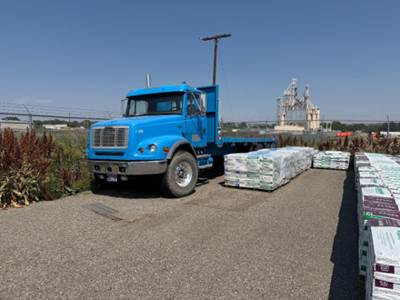 Freightliner FL112 Flatbed Truck