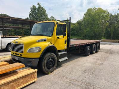 Freightliner M2 106 Flatbed Truck