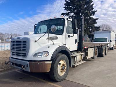 Freightliner M2 112 Flatbed Truck