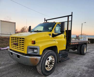 GMC C6500 Flatbed Truck
