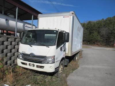 Hino 195 Flatbed Truck