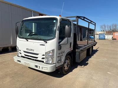 Isuzu NPR HD Flatbed Truck