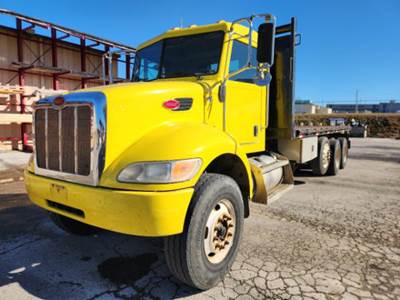 Peterbilt 348 Flatbed Truck
