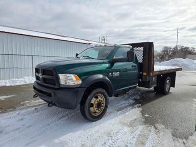 RAM 4500 Flatbed Truck