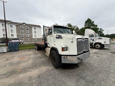 Western Star 4700 Flatbed Truck