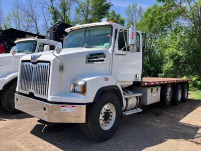 Western Star 4700 Flatbed Truck