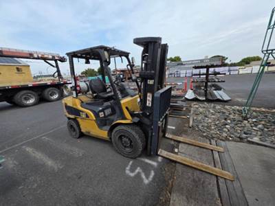 Caterpillar 2P6000 Forklift
