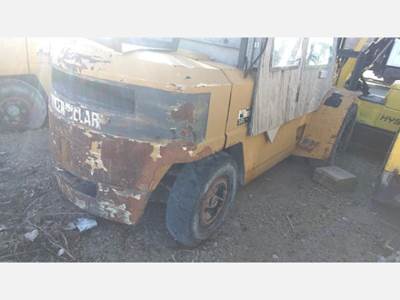 Caterpillar PC40-D2 Forklift