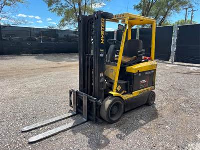Hyster E50XM33 Forklift