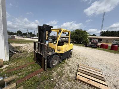 Hyster H90F Forklift