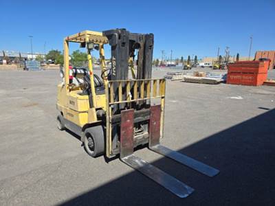 Hyster S100XM Forklift