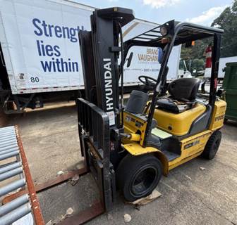 Hyundai 30L-7A Forklift