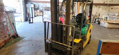 Komatsu FG25T-16 Forklift