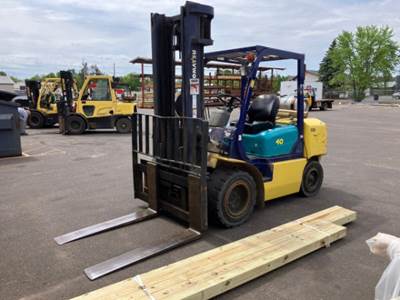 Komatsu FG40ZT-7 Forklift