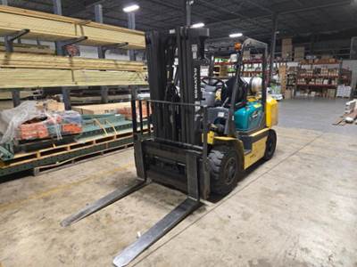 Komatsu PG40ZT-8 Forklift