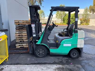 Mitsubishi FGC25N Forklift
