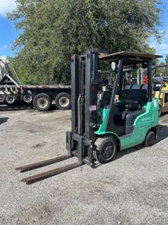 Mitsubishi FGC25N Forklift