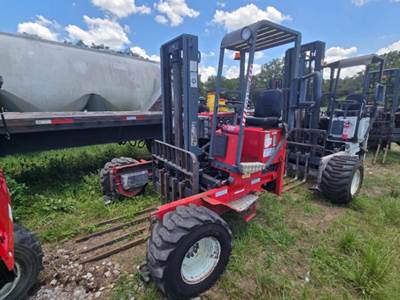 Moffett M5000 Forklift