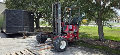 Moffett M5000 Forklift