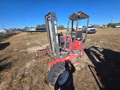 Moffett M5000HF Forklift