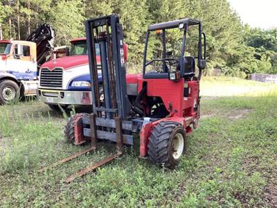 Moffett M55 Forklift
