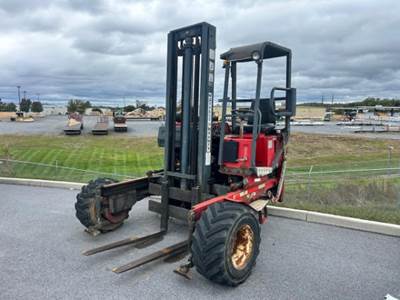 Moffett M5500 Forklift