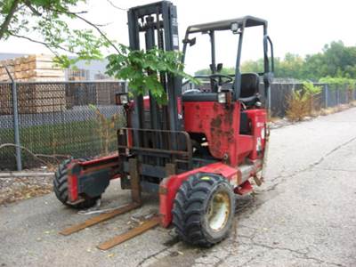Moffett M8 55.3 Forklift