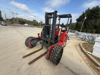 Moffett M8 55.3P Forklift