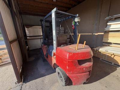 Toyota 7FDU30 Forklift