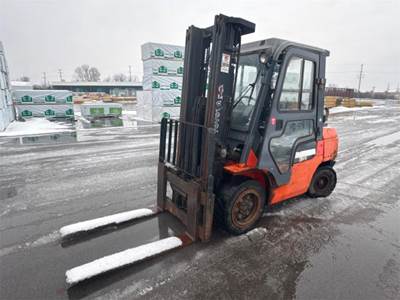 Toyota 7FGU32 Forklift