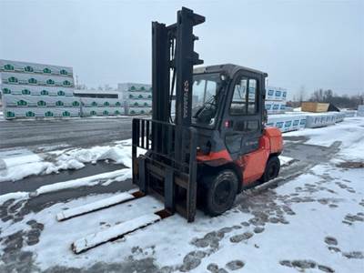 Toyota 7FGU35 Forklift