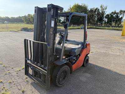 Toyota 8FGU25 Forklift