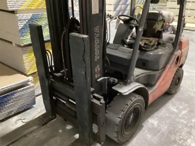 Toyota 8FGU30 Forklift