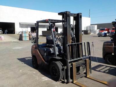 Toyota 8FGU30 Forklift