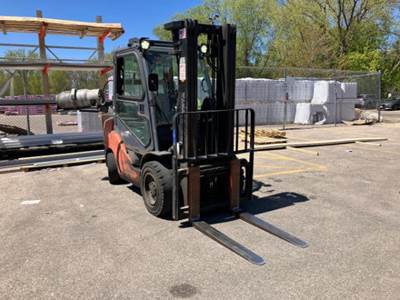 Toyota 8FGU32 Forklift