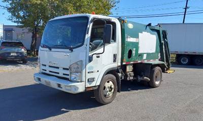 Isuzu NQR Garbage Truck