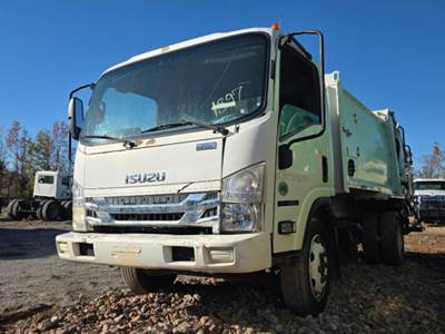 Isuzu NQR Garbage Truck