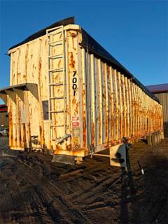 Interstate Live Floor Trailer