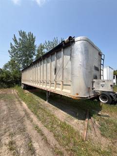McClain Live Floor Trailer