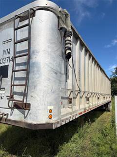 McClain Live Floor Trailer