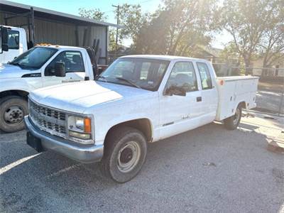 Chevrolet C2500 EXT CAB 4X2 Mechanic / Service Truck
