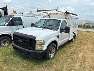 Ford F-350 Mechanic / Service Truck