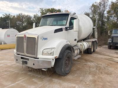 Kenworth T880 Mixer / Ready Mix / Concrete Truck
