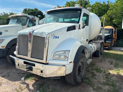 Kenworth T880 Mixer / Ready Mix / Concrete Truck