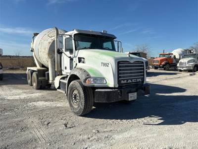 Mack Granite Mixer / Ready Mix / Concrete Truck