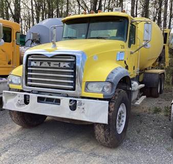 Mack Granite GU713 Mixer / Ready Mix / Concrete Truck