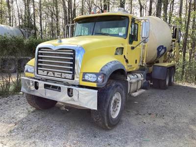 Mack Granite GU713 Mixer / Ready Mix / Concrete Truck