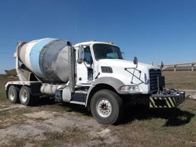 Mack Granite GU813 Mixer / Ready Mix / Concrete Truck
