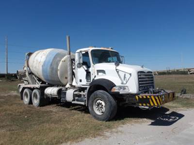 Mack Granite GU813 Mixer / Ready Mix / Concrete Truck